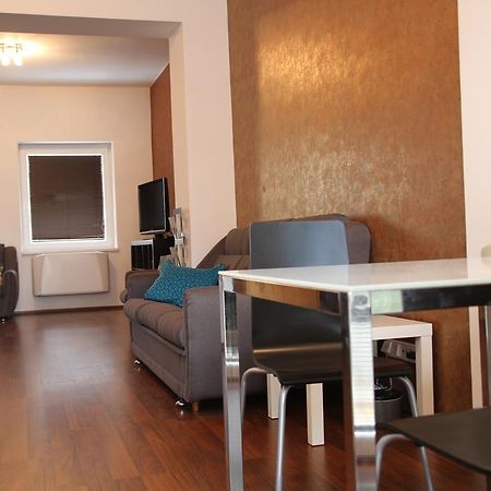 Kukucinova Apartments 布拉迪斯拉发 外观 照片